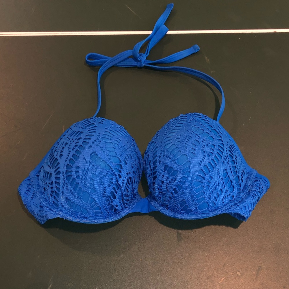 Bikini top